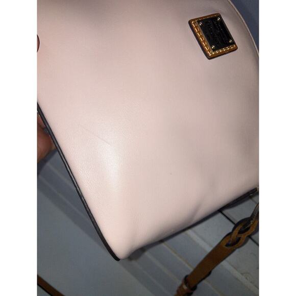 DOONEY & BOURKE LIGHT PINK SMOOTH LEATHER CROSSBODY BAG - Picture 8 of 16